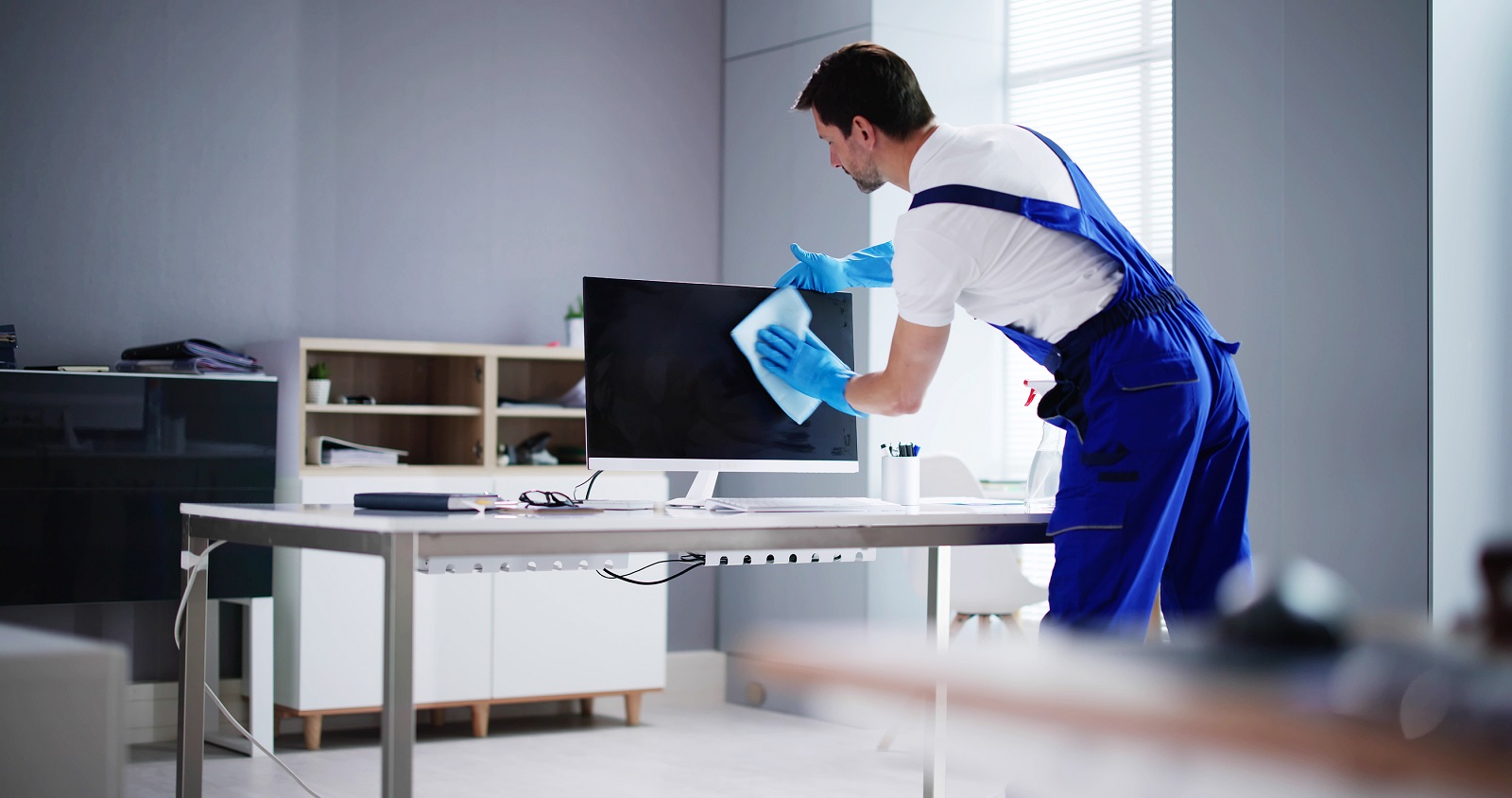 The Hidden Benefits of a Clean Workplace: From Increased Morale to Reduced Sick Days